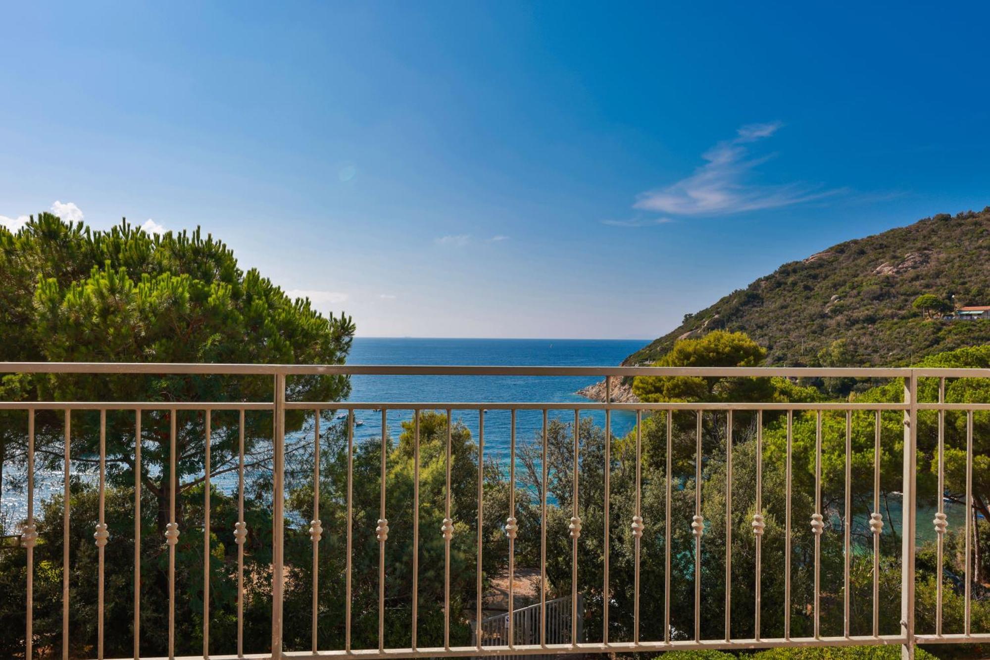 Appartement La Terrazza Sul Forno - Goelba à Portoferraio Extérieur photo